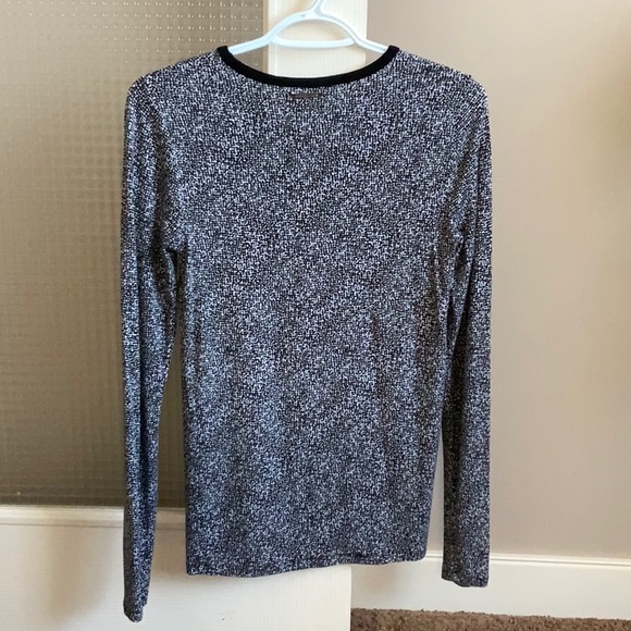Michael Kors Long Sleeve T Shirt - Picture 2 of 2